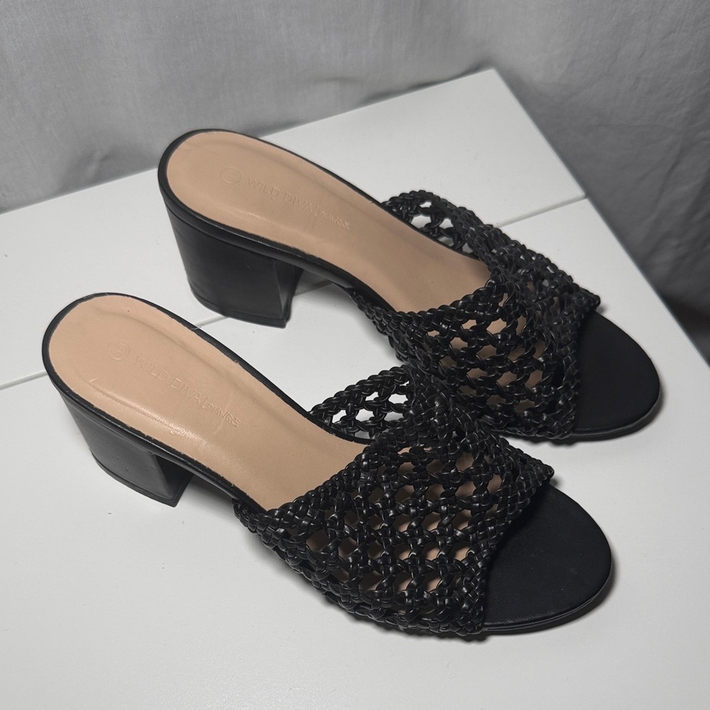 Elegant Black Women's Heeled Sandals